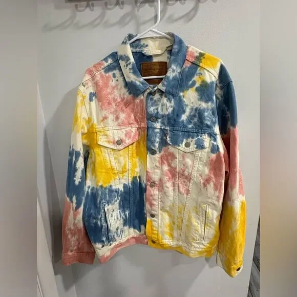 Levi's Vibrant Tie-Dye Denim Jacket - Picture 14 of 14